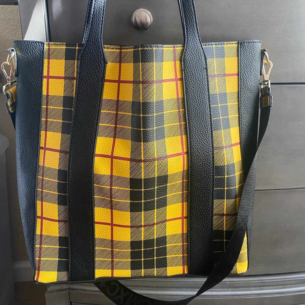 Steve Madden Tote - Cher Clueless Vibes Yellow Plaid Crossbody with Makeup bag!
